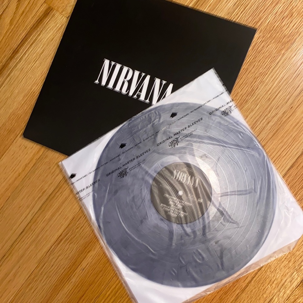 🔥NIRVANA RECORD🔥BARELY USED🔥BIGGER FAN OF JESUS THEN KURT COBAIN🔥